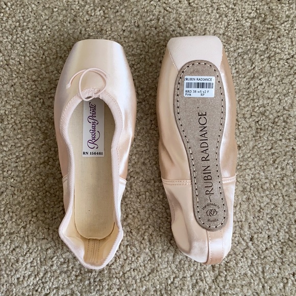 rubin radiance pointe shoes